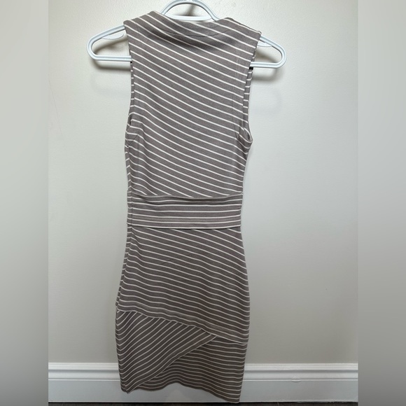 Robert Rodriguez gray white striped body con dress - Picture 7 of 7